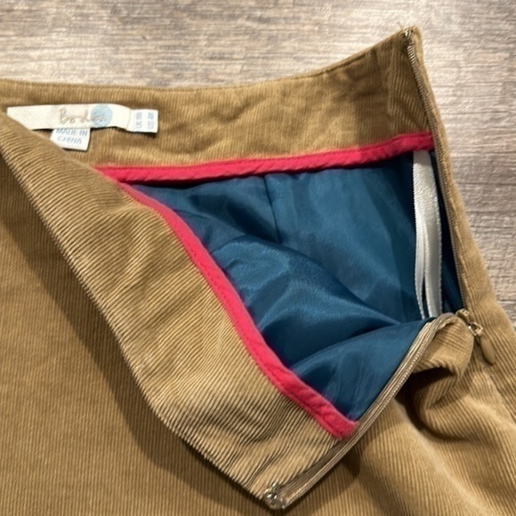 Boden khaki tan brown corduroy skirt with blue Rick rack detail size 8 - Picture 5 of 10